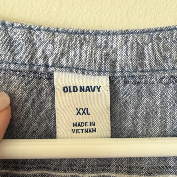 Old Navy Linen Blend Flutter Sleeve Top - Picture 6 of 10